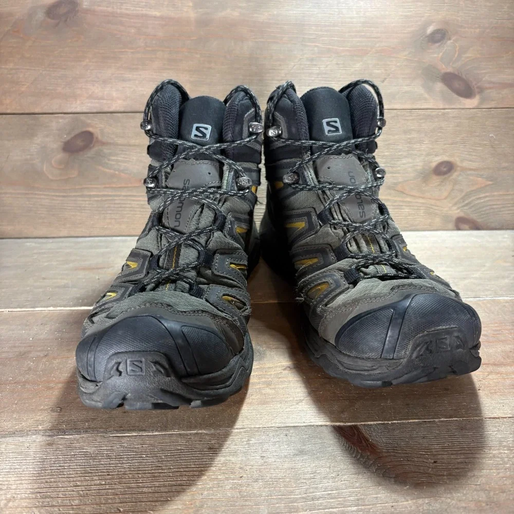 Salomon X Ultra 3 Mid GTX Mens size 10 shoes green Waterproof Hiking sneakers